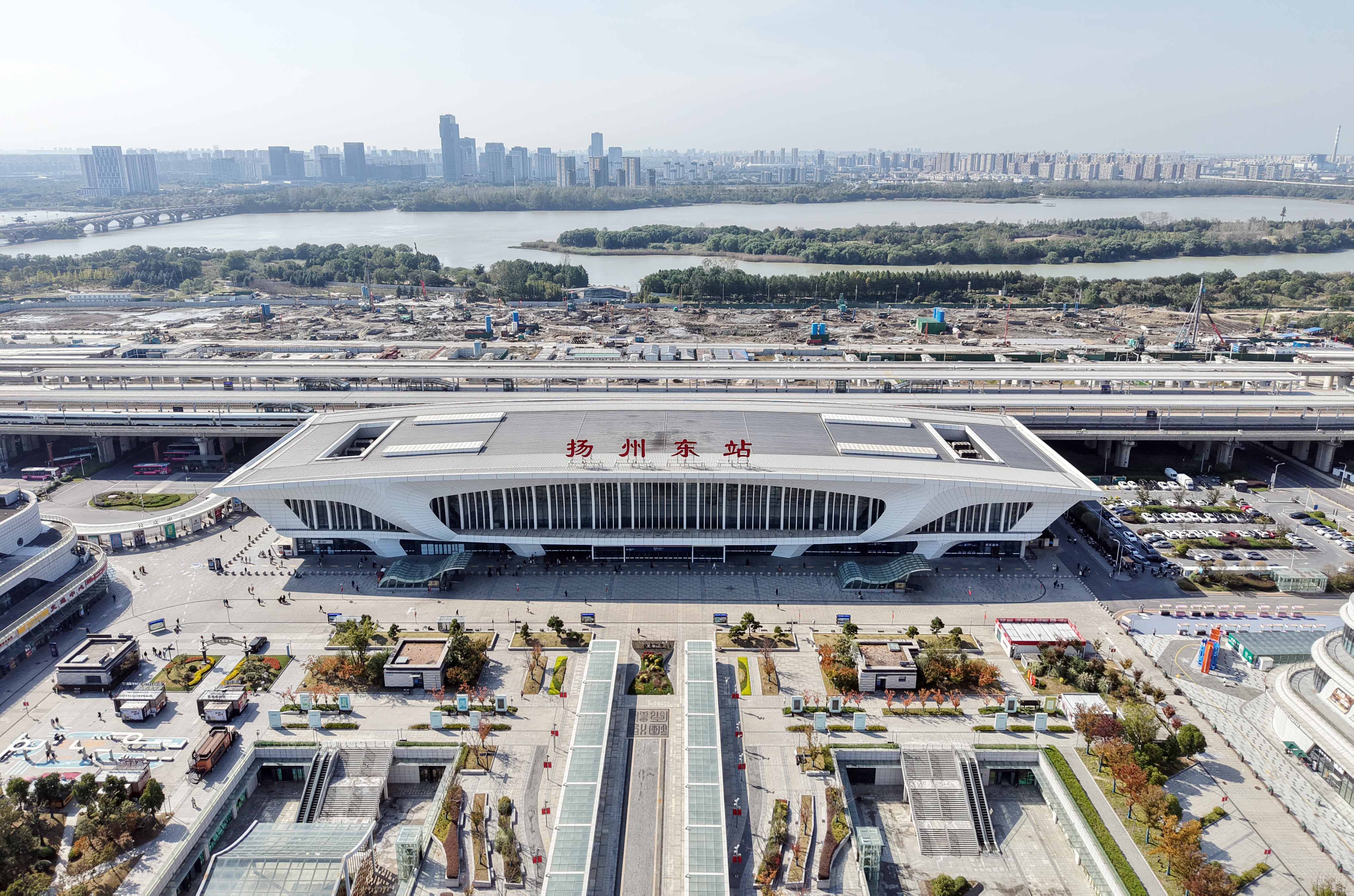 扬州东站交通枢纽建设推动长三角一体化发展进程-南能精密制造有限公司(图2)