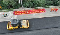 无人驾驶智能压路机革新高速公路养护模式-南能精密制造有限公司